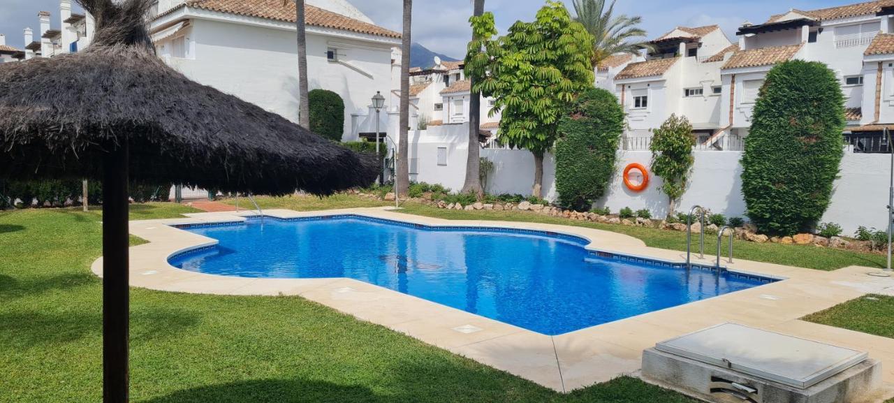 Serenity Luxury , Puerto Banus Marbella Bagian luar foto