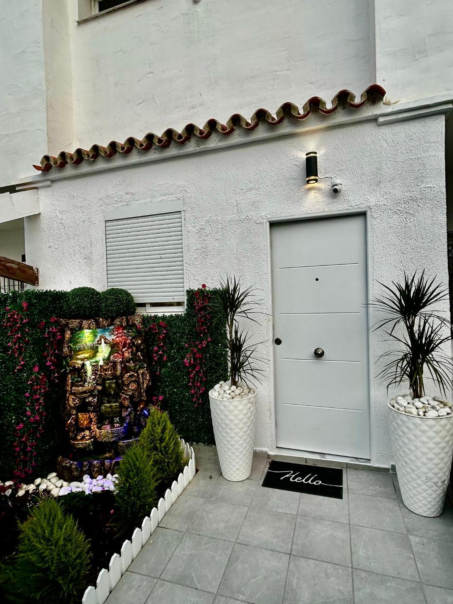 Serenity Luxury , Puerto Banus Marbella Bagian luar foto
