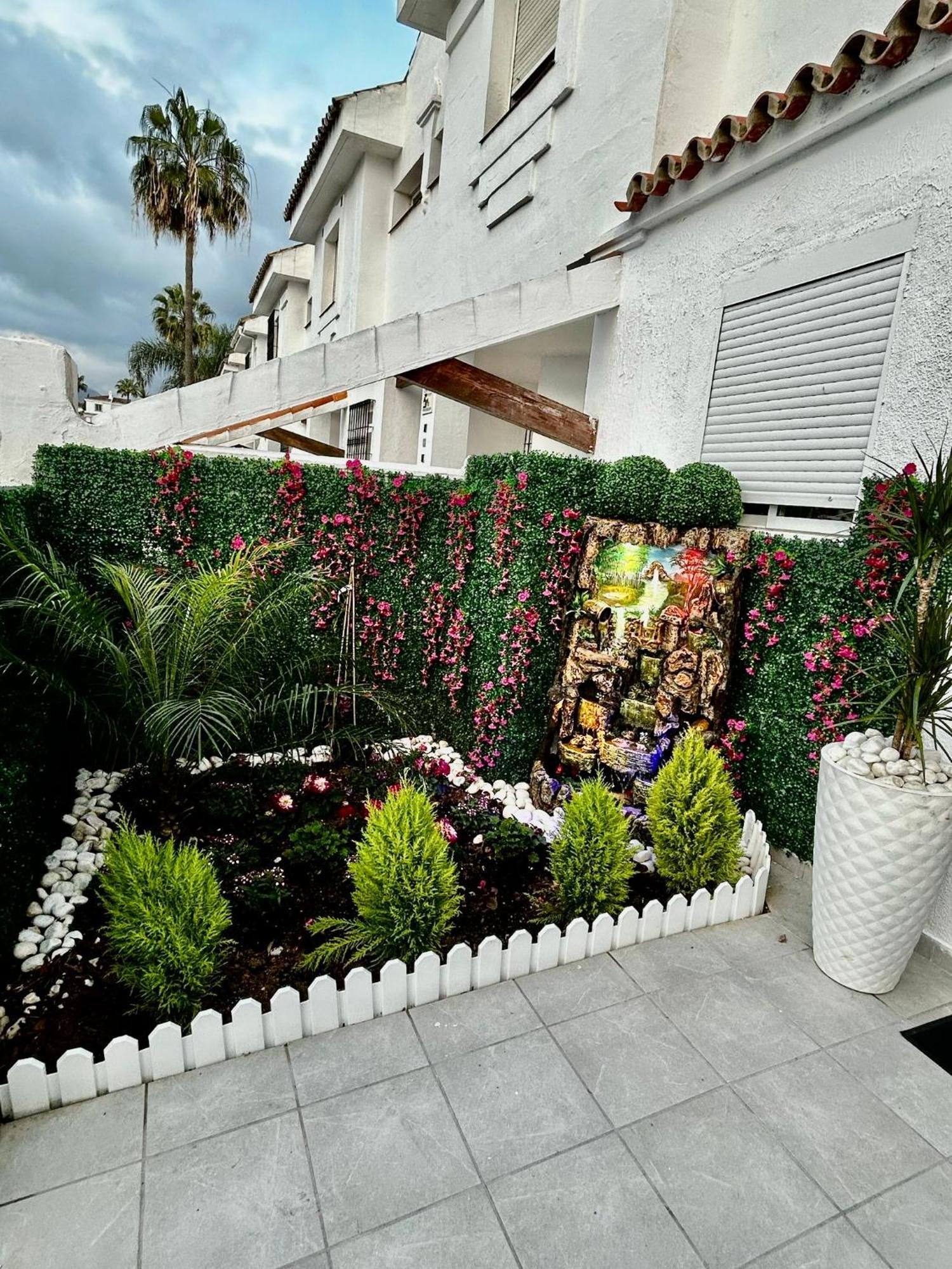 Serenity Luxury , Puerto Banus Marbella Bagian luar foto